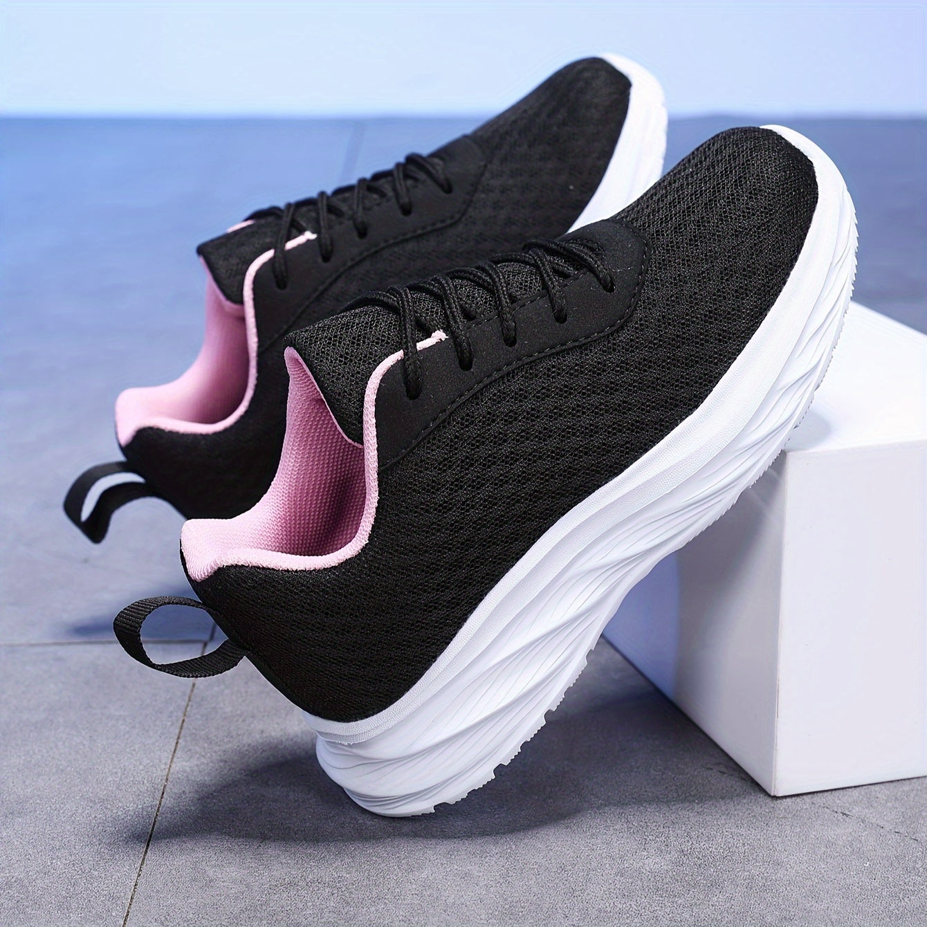 Breathable Mesh Casual Running Sports Shoes